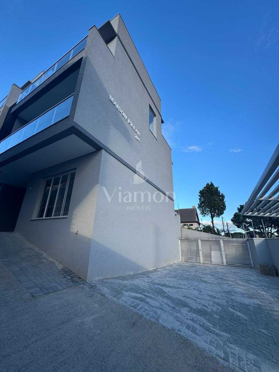 Sobrados no Pilarzinho com 3 quartos, ático, ideal para famíli...