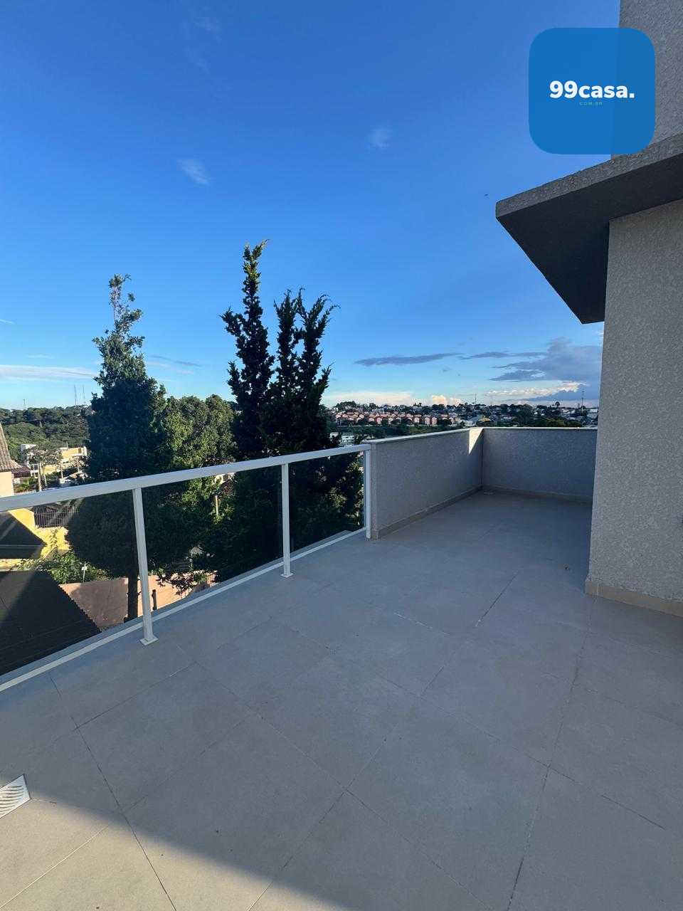 Sobrados no Pilarzinho com 3 quartos, ático, ideal para famíli...