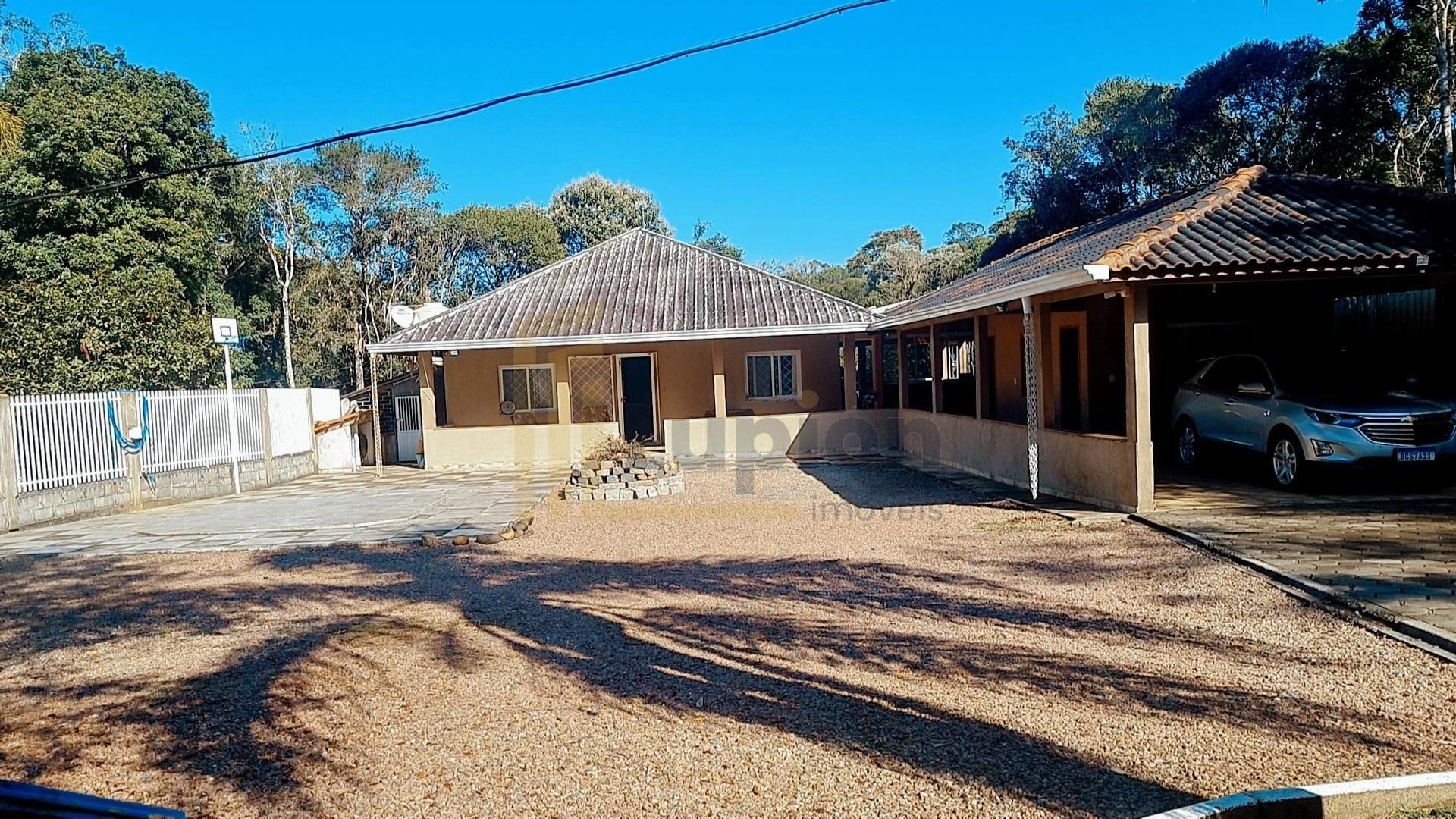 Chácara exclusiva em condomínio com lago, nascentes e 13.500 m...