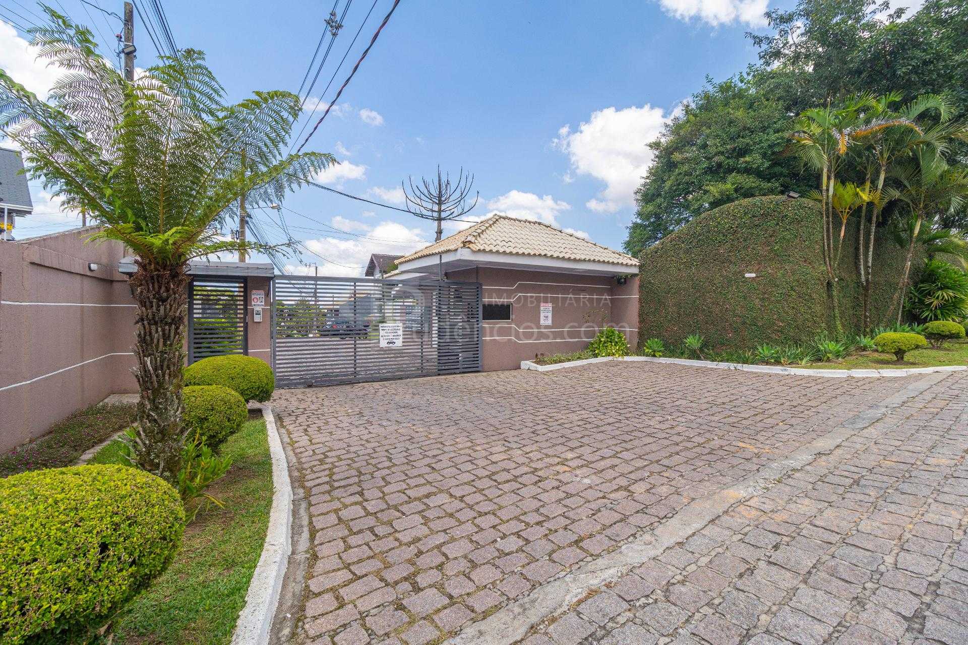 Sobrado em condomínio Santa Cândida com 246 m , suíte master, ...