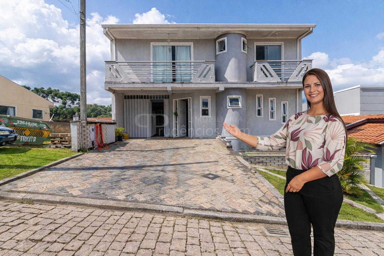 Sobrado em condomínio Santa Cândida com 246 m , suíte master, ...