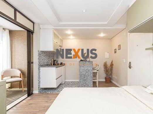 Studio com 1 dormitório à venda,25.00 m , Alto da XV, CURITIBA...