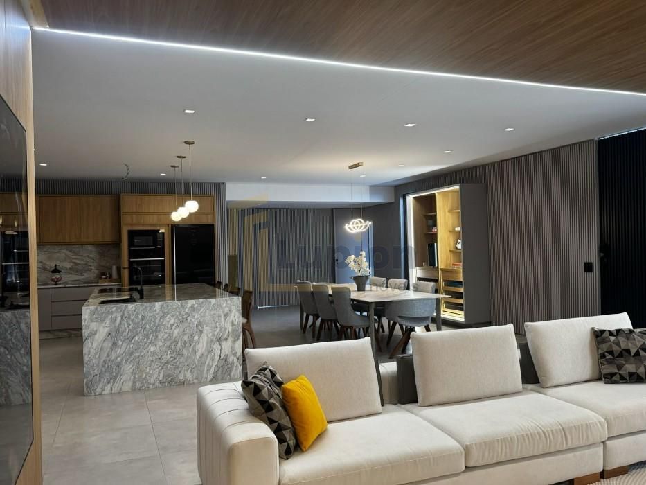 Casa com 3 dormitórios à venda,420.00 m , alto boqueirão, CURI...