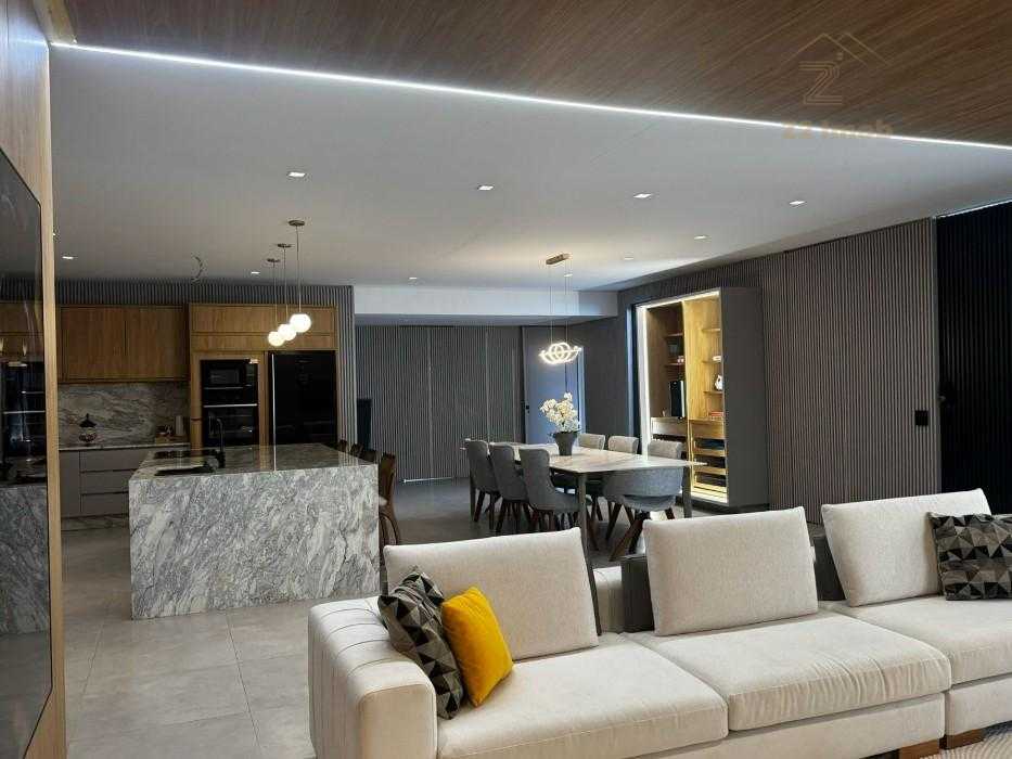 Casa com 3 dormitórios à venda,420.00 m , alto boqueirão, CURI...