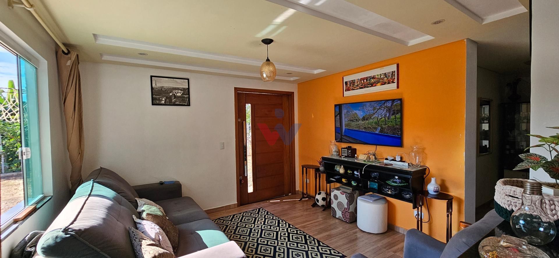 Casa à venda com amplo terreno, Santa Cândida, CURITIBA - PR