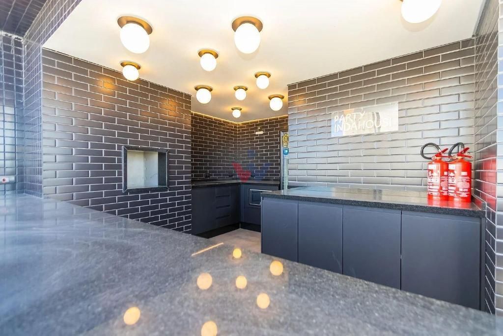 Studio para short stay no Agua Verde. Essa é a oportunidade de...