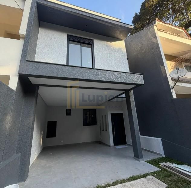 Sobrado com 3 dormitórios à venda,135.00 m , barreirinha, CURI...