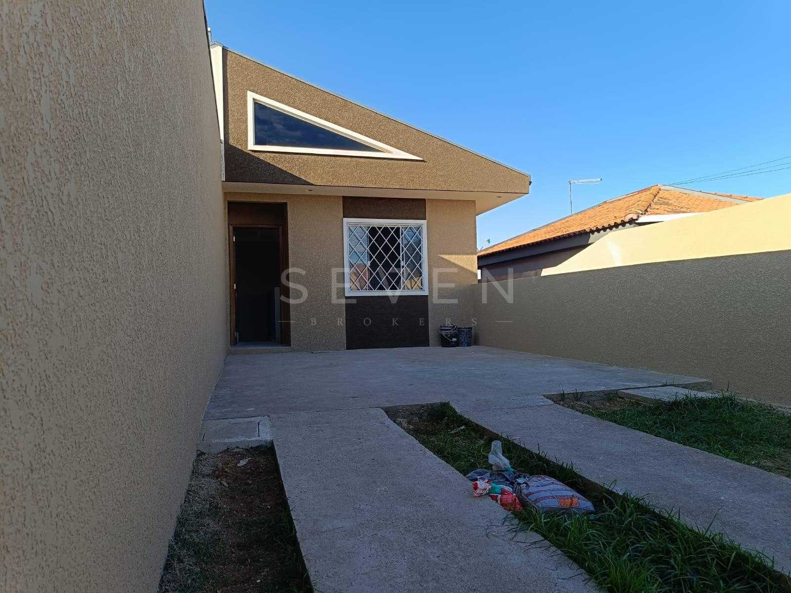 Sobrado invertido com 69 m , 02 quartos, terreno 6X30, Passaún...