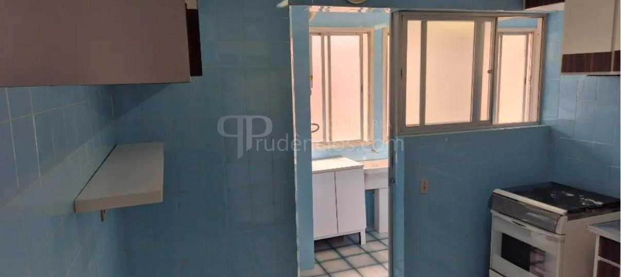 Apartamento com 3 dormitórios à venda,195.00 m , Centro, CURIT...