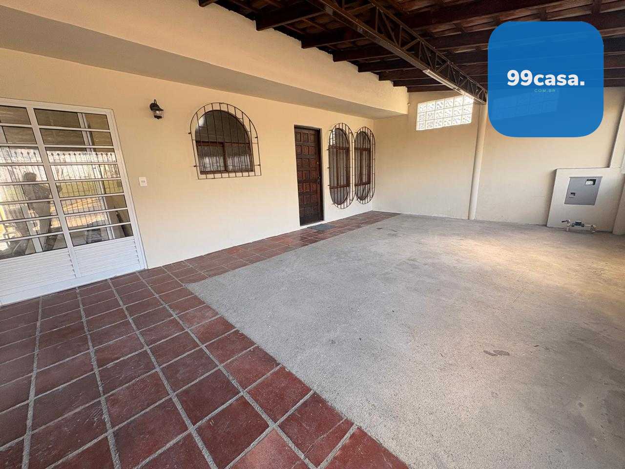 Casa Residencial e Comercial no Bairro Alto com Alto Potencial...