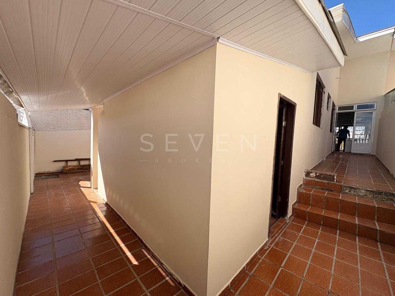 Casa Residencial e Comercial no Bairro Alto com Alto Potencial...