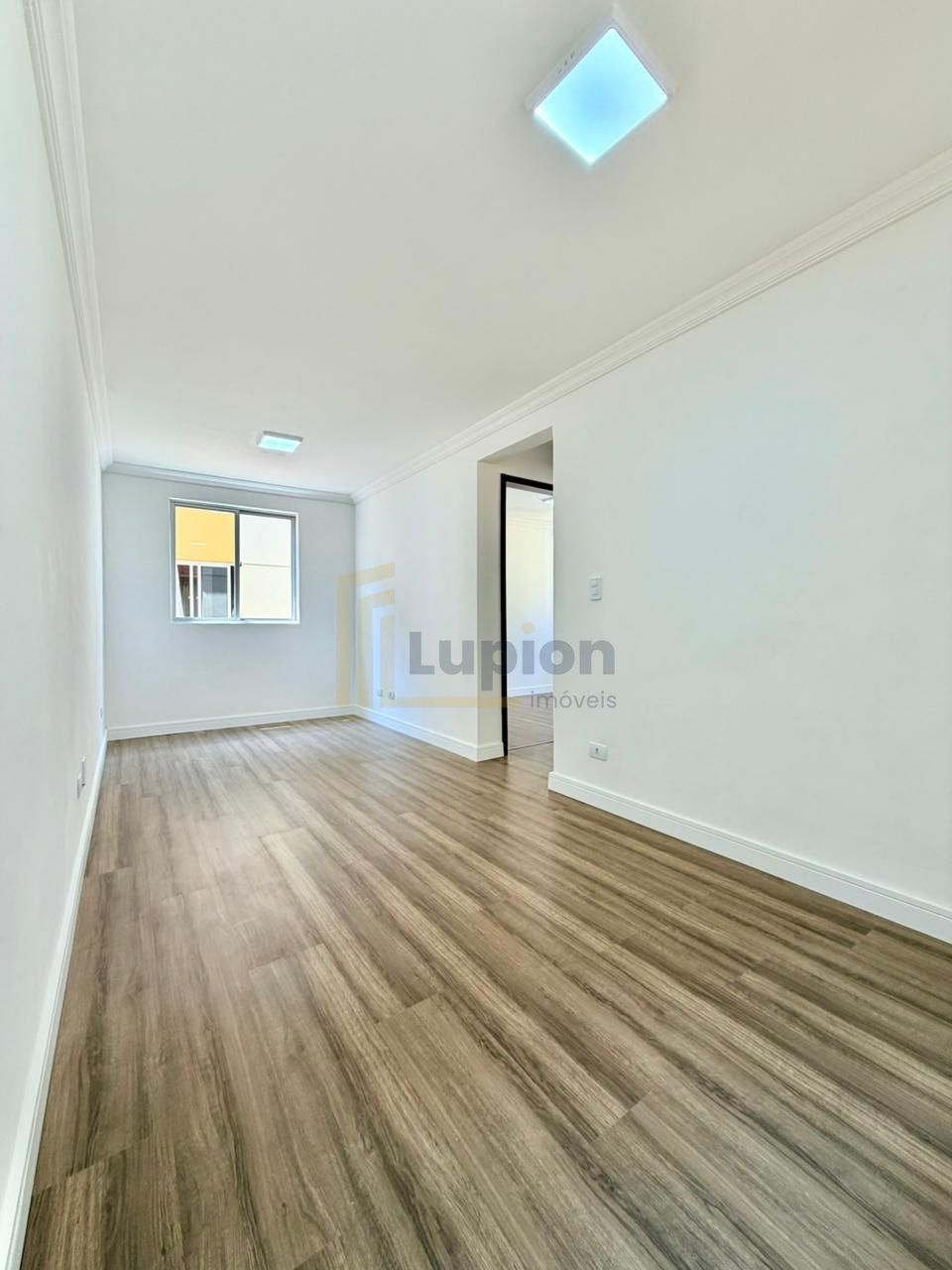 Apartamento no segundo andar com 2 quartos Parque da Fonte SJP...