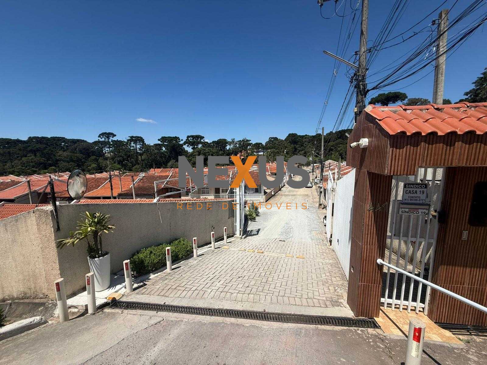 Casa à Venda na Fazenda Rio Grande com 2 Quartos  42m  230 mil