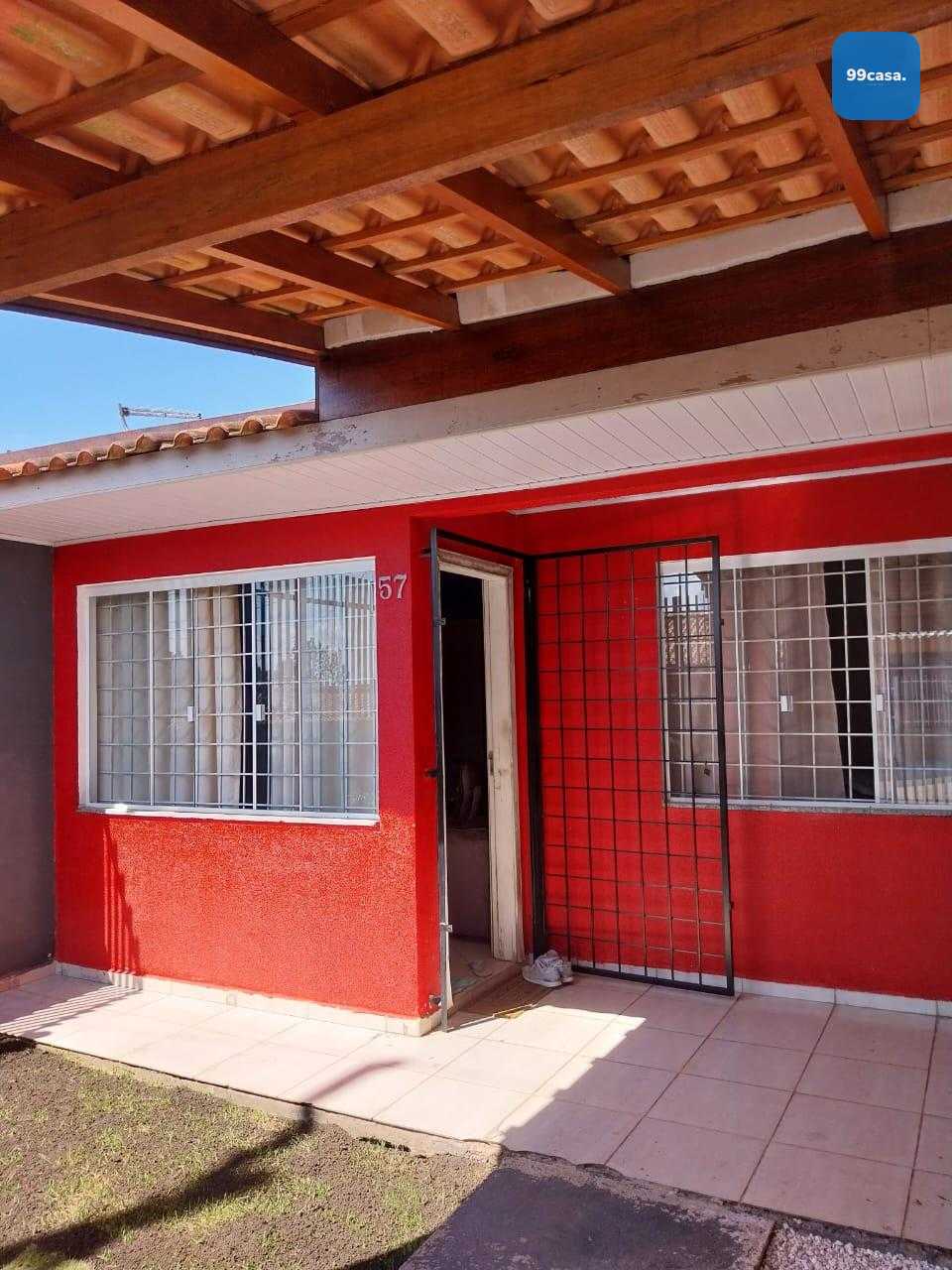 Linda casa em condominio clube, 170m2 privativos, 3 suites