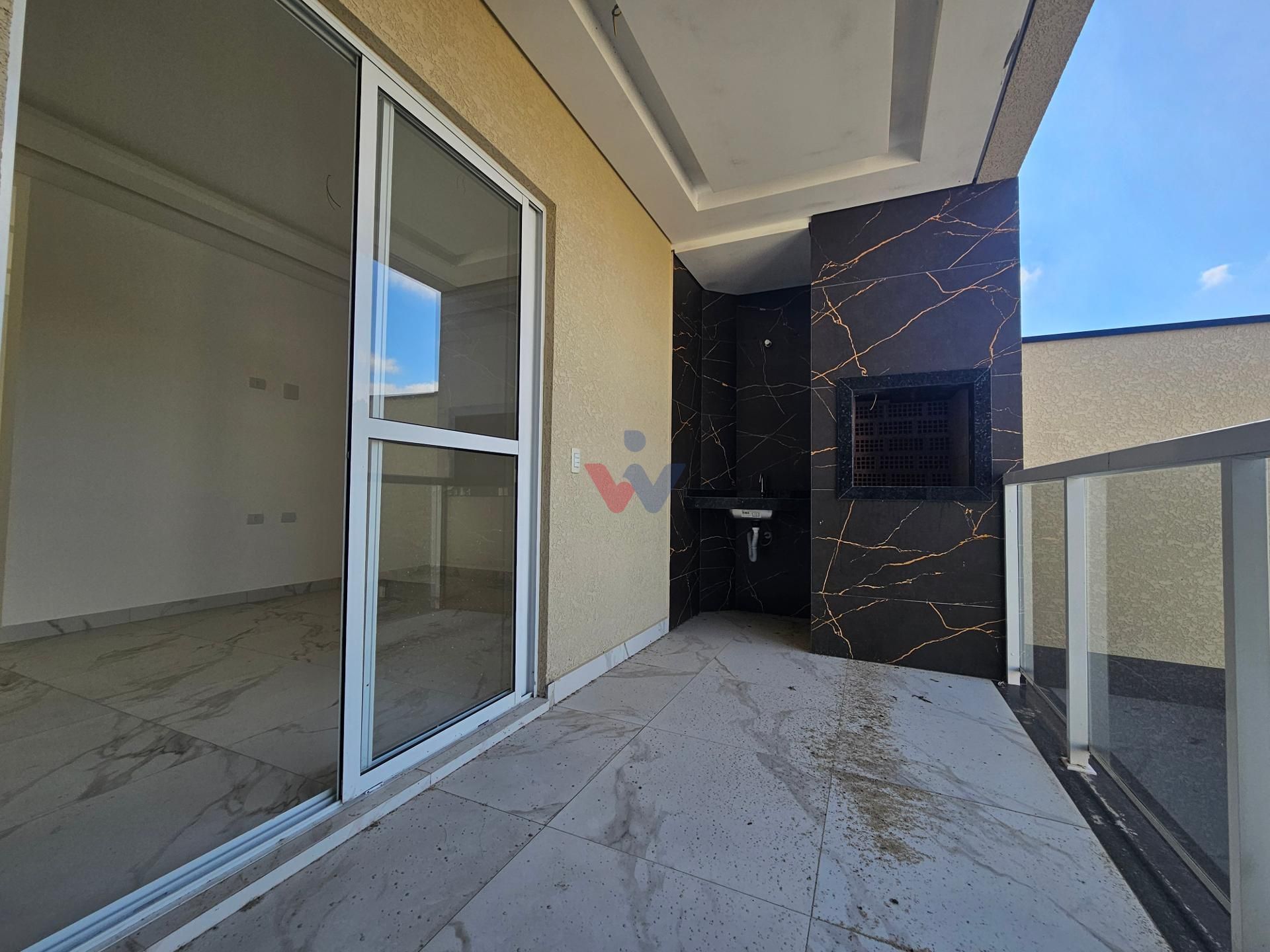 Apartamento térreo, espaçoso, com 101,64 m , com 03 quartos, s...