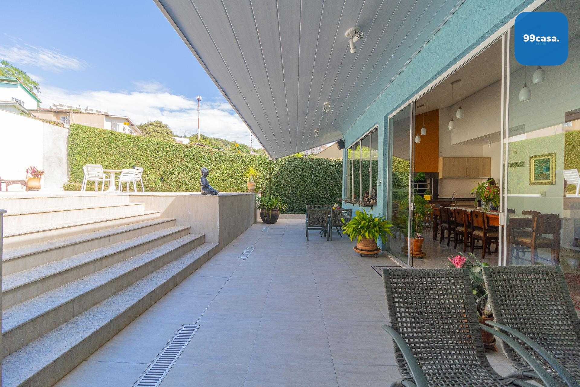 Casa ao lado da Eduardo Sprada, com piscina, gourmet, muita na...
