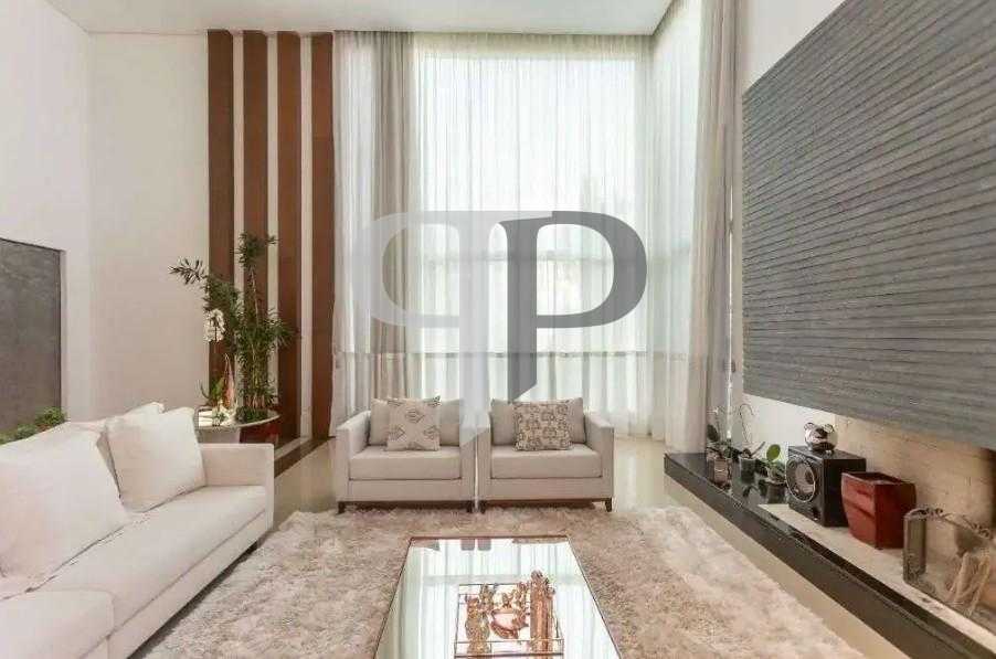 Casa  alto padrão em um excelente bairro , com uma ótima metra...