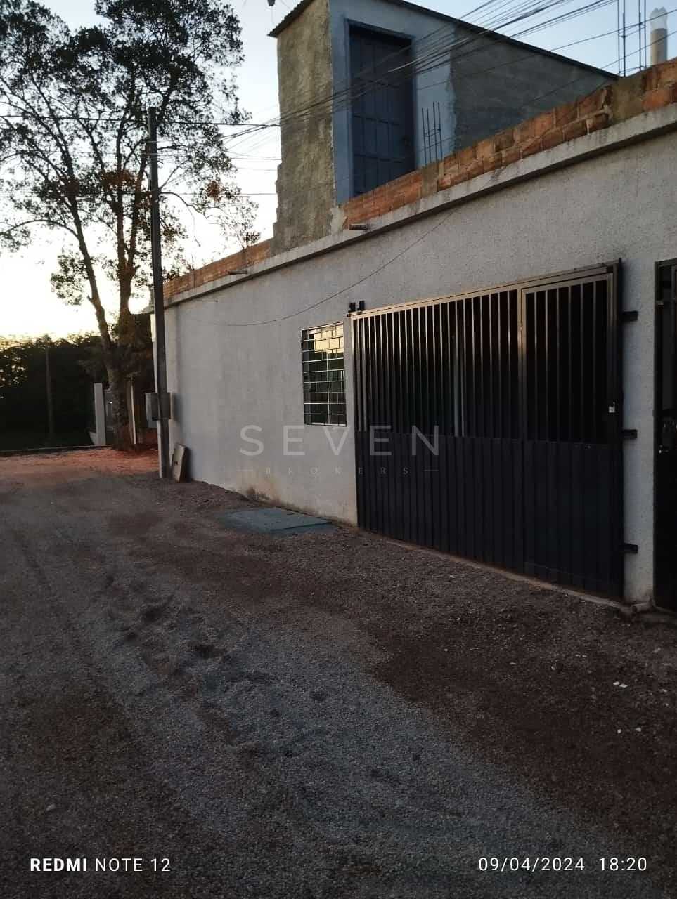 Casa à venda com estrutura para sobrado, Costeira, São José do...