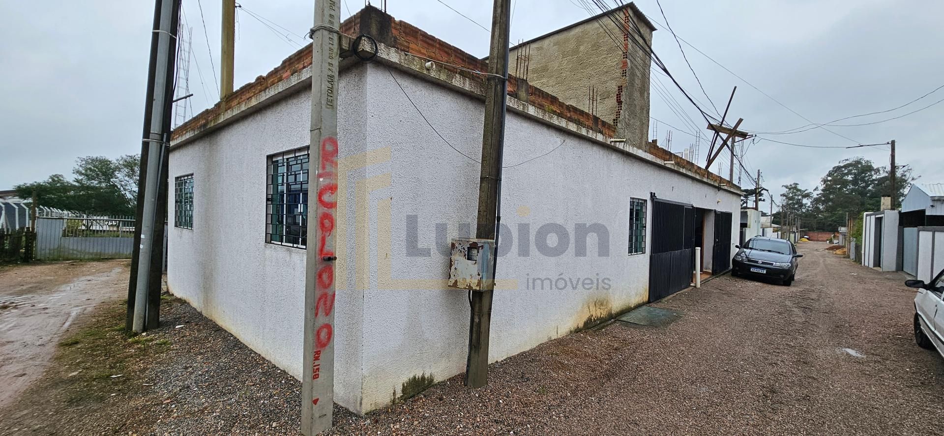 Casa à venda com estrutura para sobrado, Costeira, São José do...