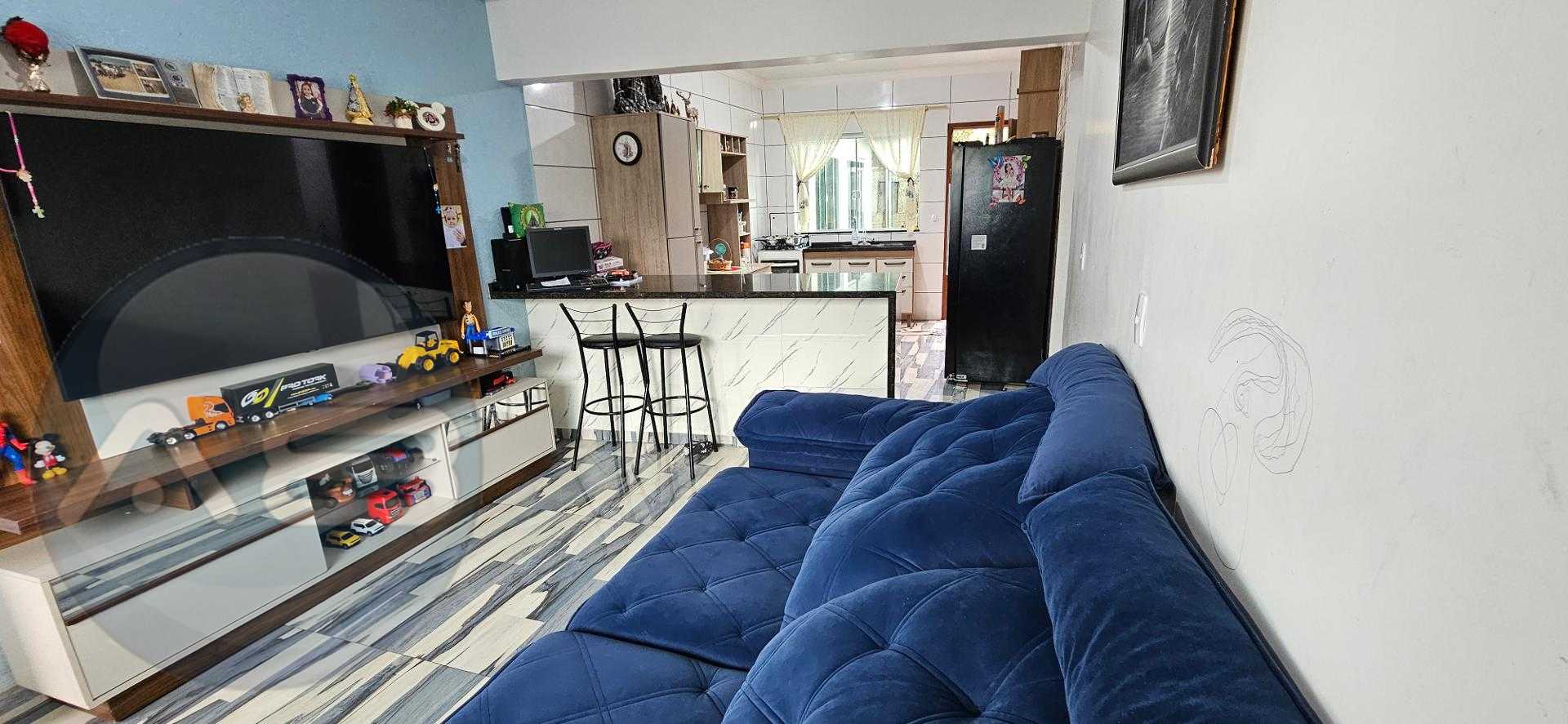 Casa ampla com 170m  em São José dos Pinhais, Conforto e lazer...