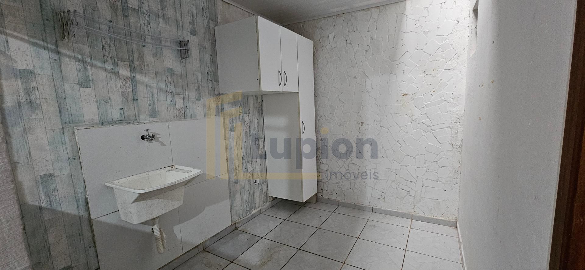 Casa à venda com 90m², Ganchinho, Curitiba - PR