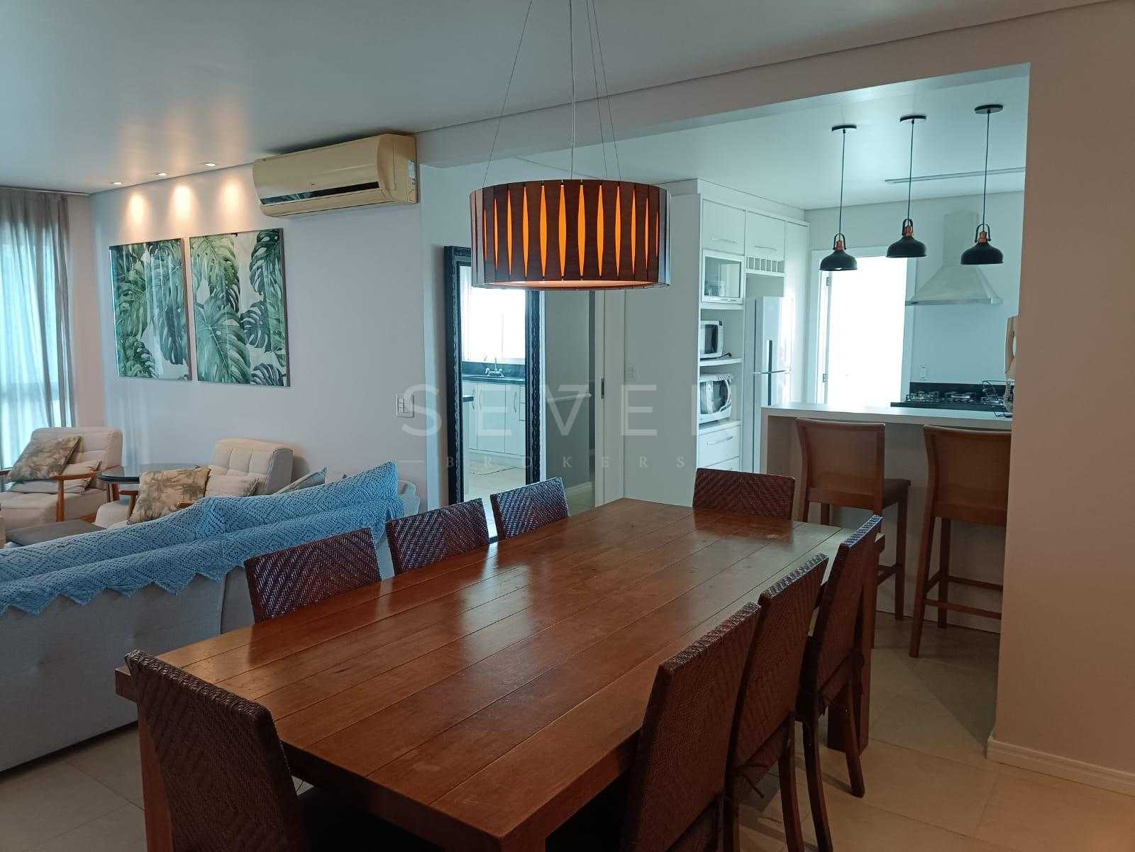 Apartamento Mobiliado com 3 Quartos e 2 Vagas em Condomínio Cl...
