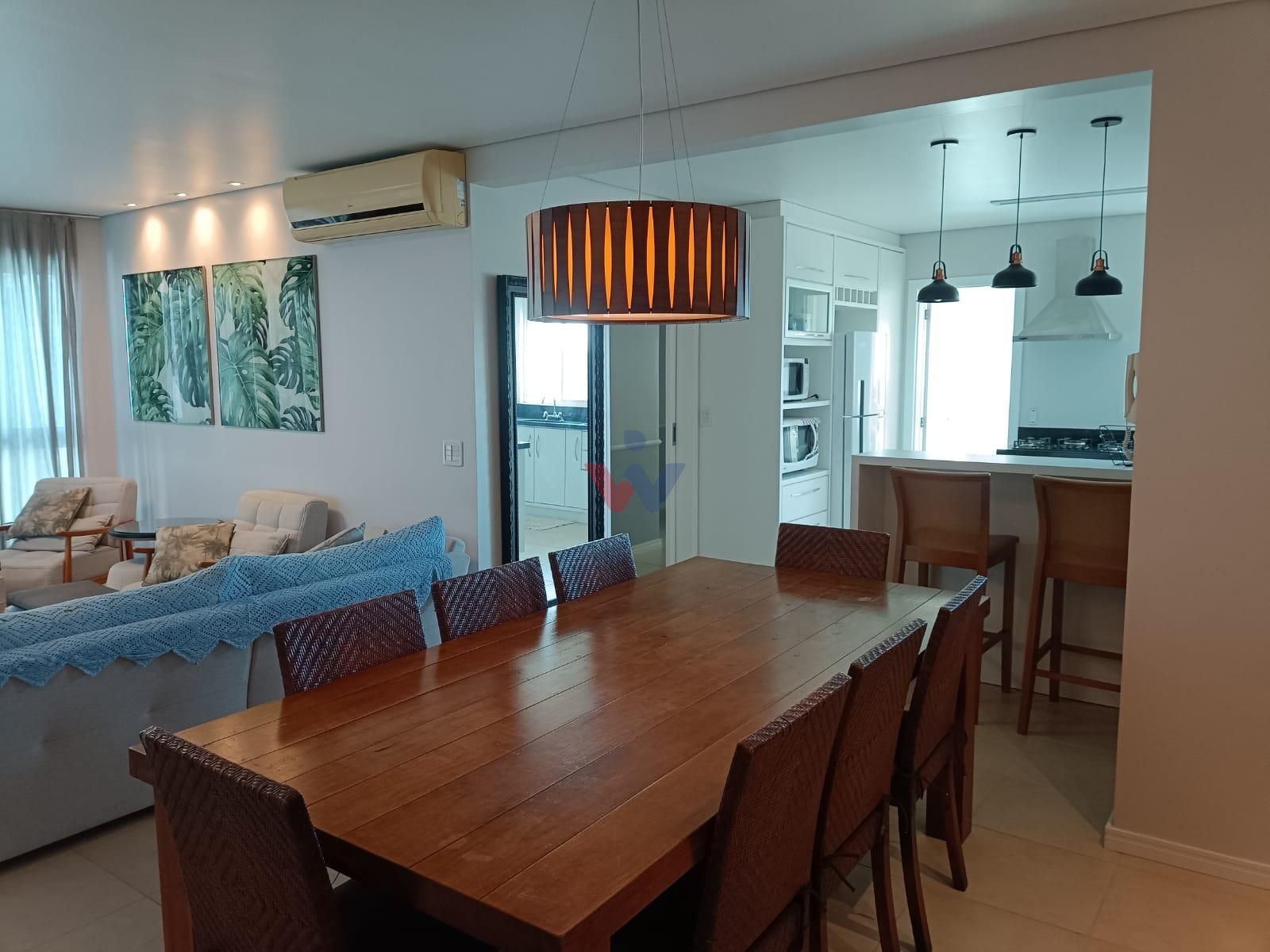 Apartamento Mobiliado com 3 Quartos e 2 Vagas em Condomínio Cl...