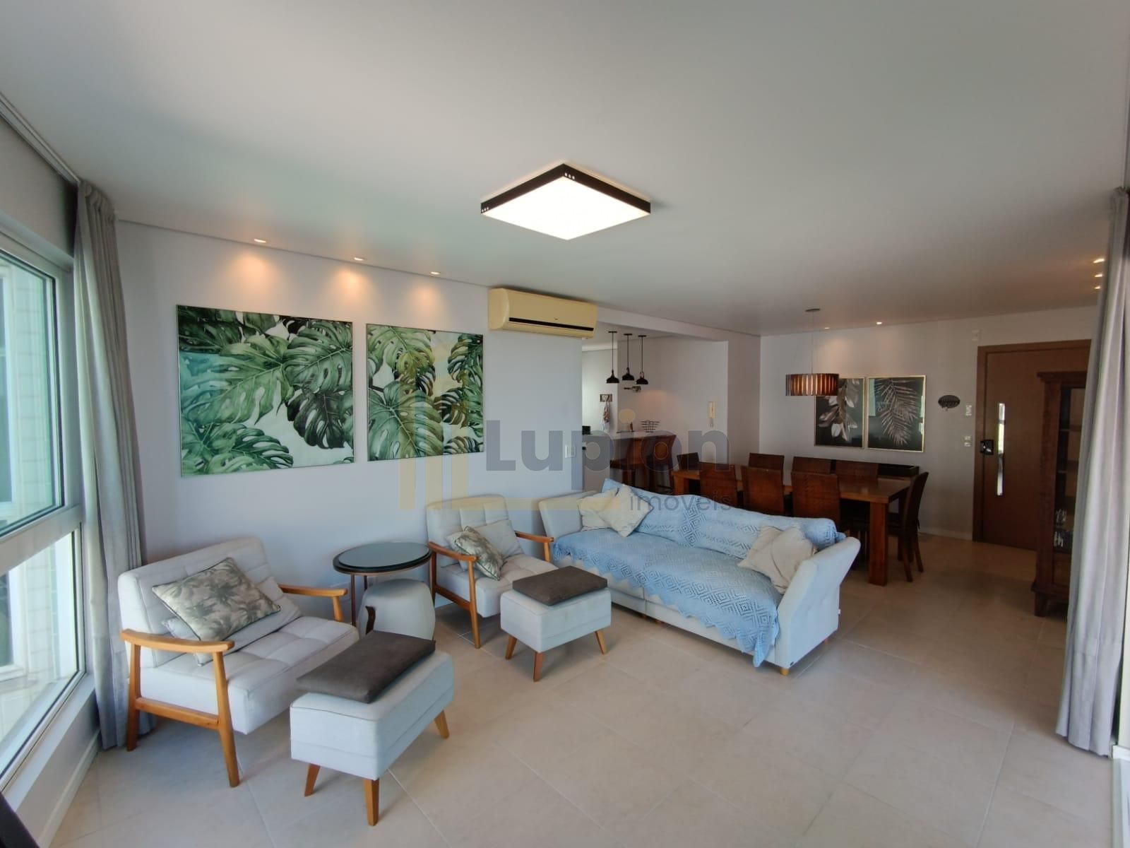 Apartamento Mobiliado com 3 Quartos e 2 Vagas em Condomínio Cl...