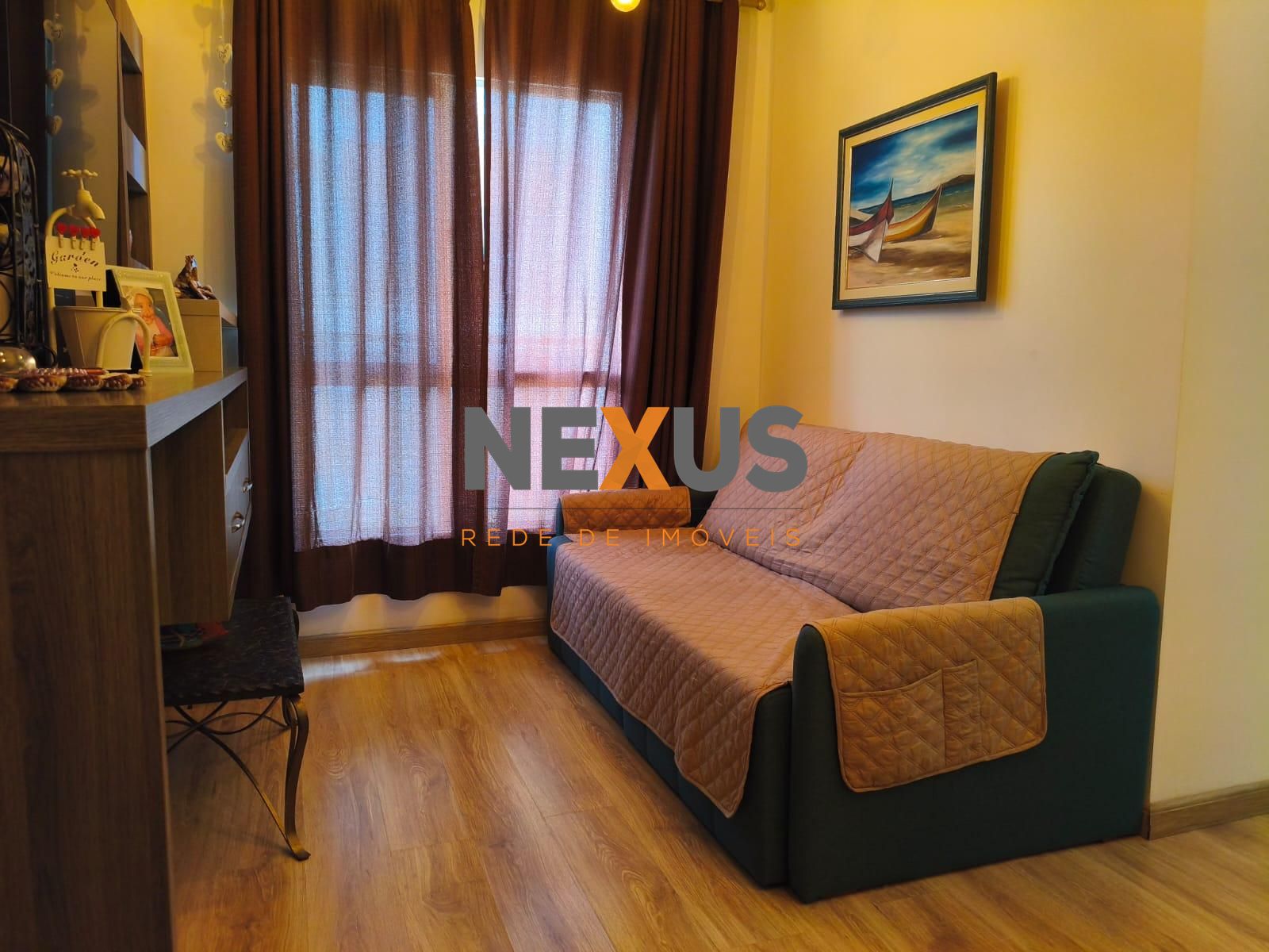 Apartamento Semimobiliado no Capão Raso 55m² , Condomínio Comp...