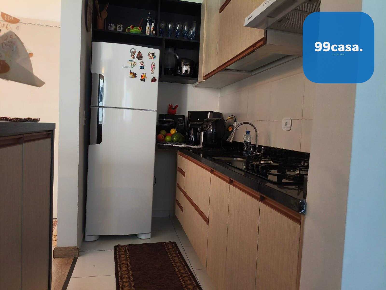 Apartamento Semimobiliado no Capão Raso 55m² , Condomínio Comp...