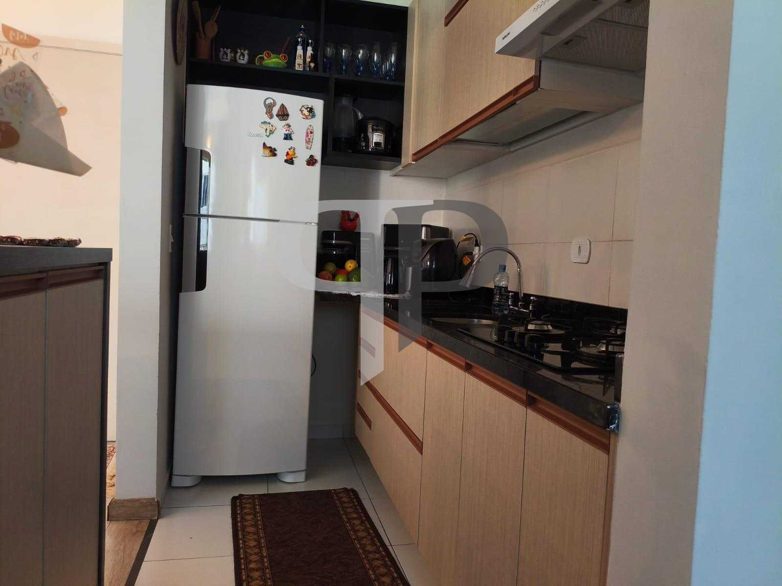 Apartamento Semimobiliado no Capão Raso 55m² , Condomínio Comp...