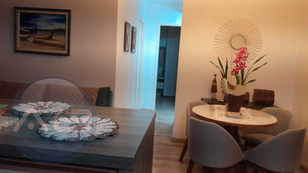 Apartamento Semimobiliado no Capão Raso 55m² , Condomínio Comp...