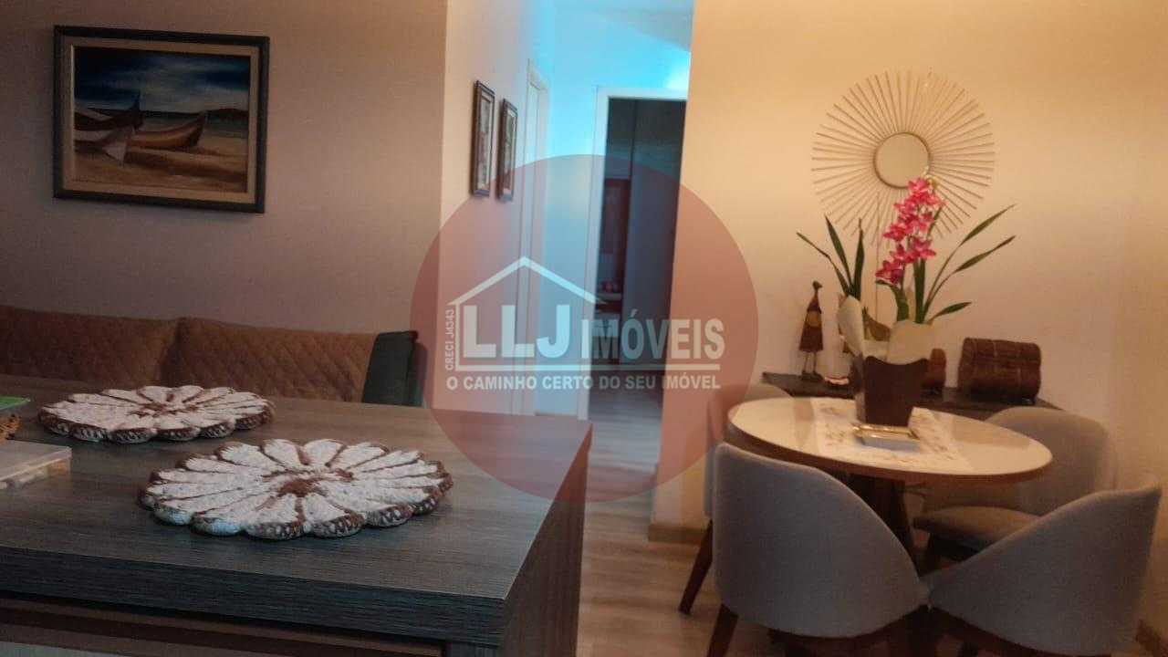 Apartamento Semimobiliado no Capão Raso 55m² , Condomínio Completo R$ 390 Mil