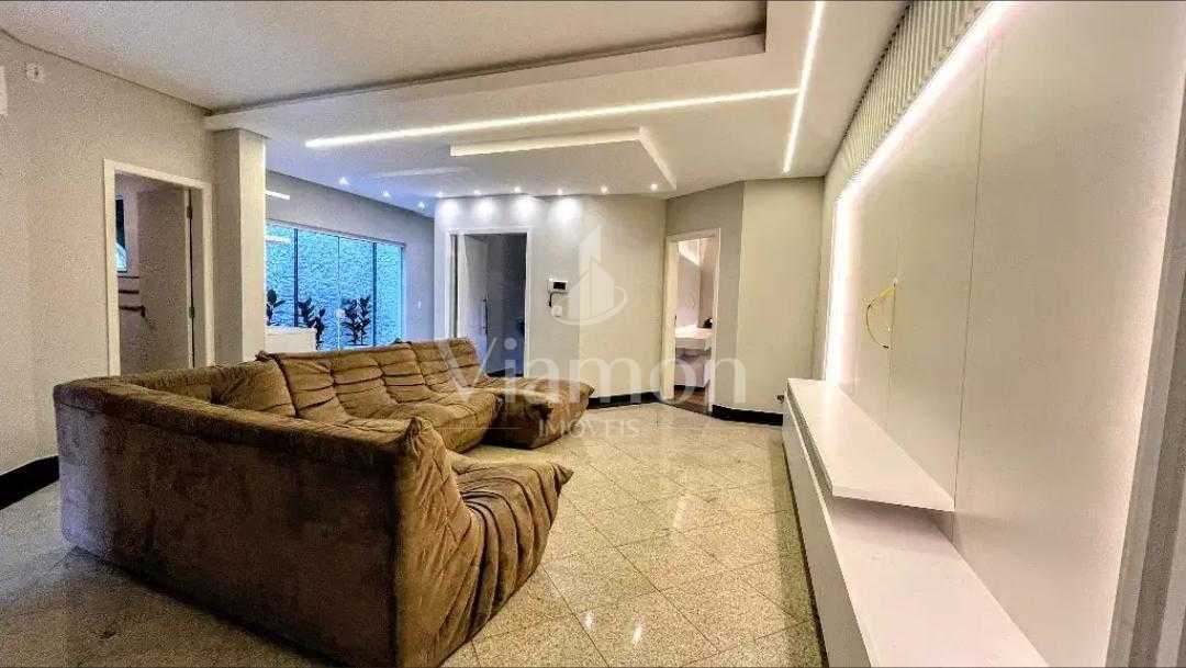 Sobrado Triplex com 4 dormitórios à venda,480.00 m², Neoville ...