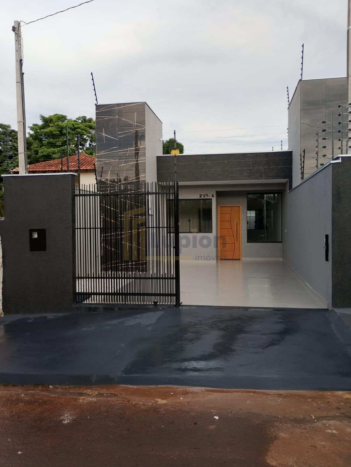 Casa no Ouro Verde II 3 Quartos, Suíte, Espaço Gourmet e Acaba...