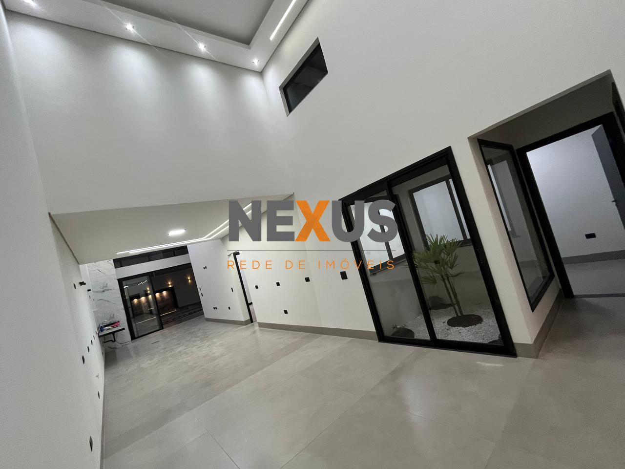 Casa Alto Padrão 3 suítes à venda,268.00 m², jardim veronica, ...