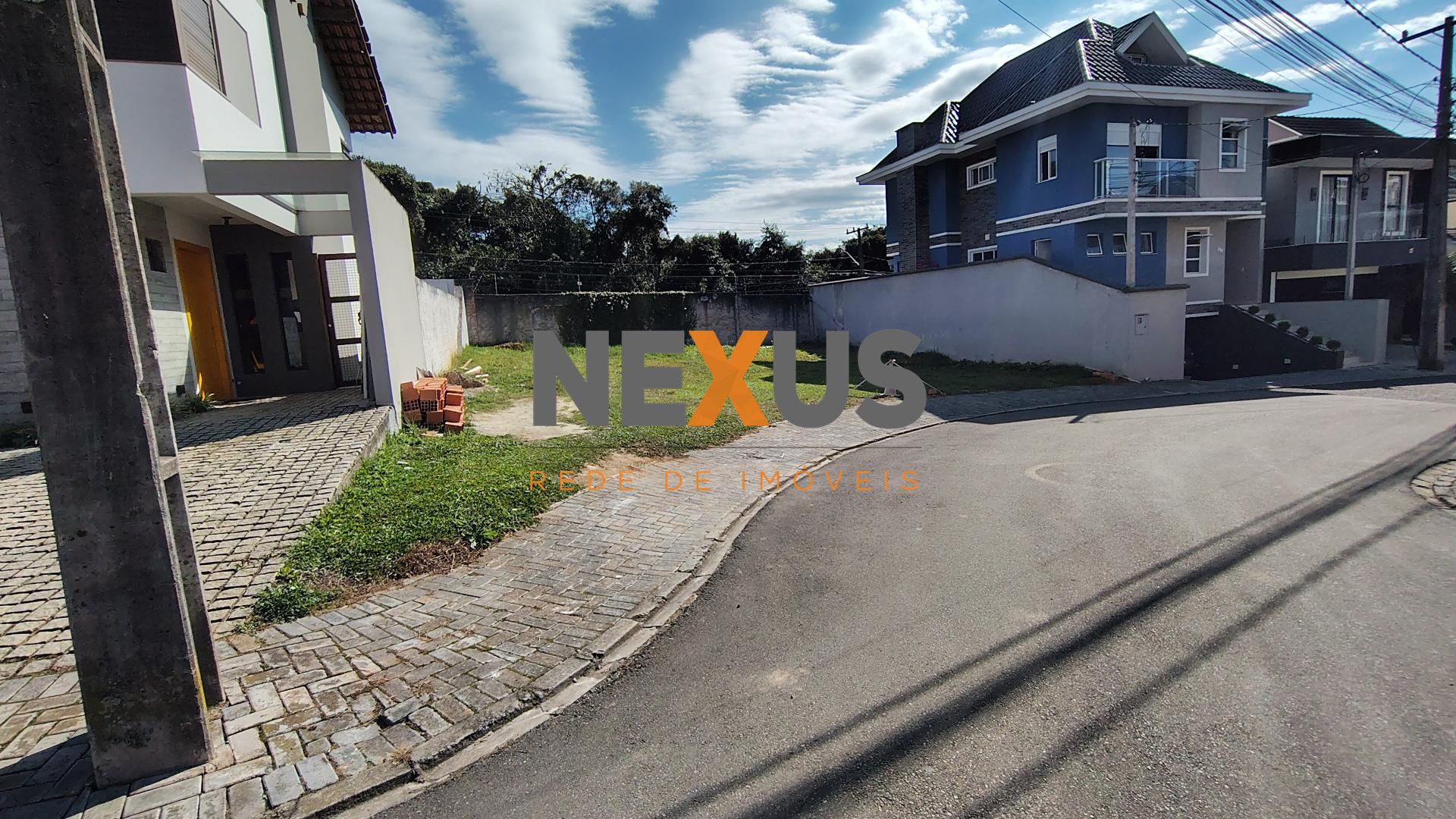Terreno Em Condomínio Fechado, No Bairro Cachoeira, Curitiba P...