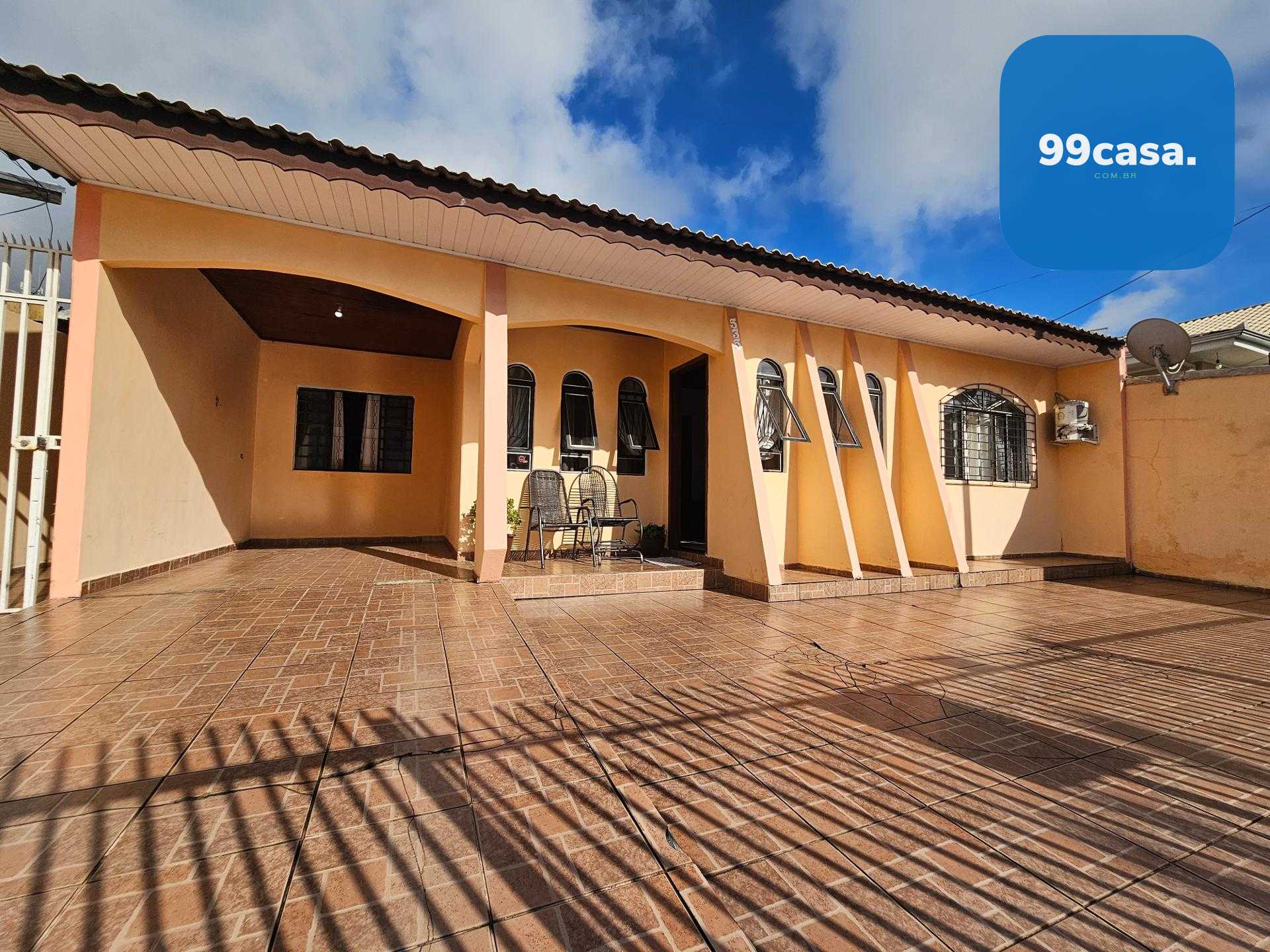 Casa com 115m² em terreno de 360 m², no Fazenda Velha em Arauc...