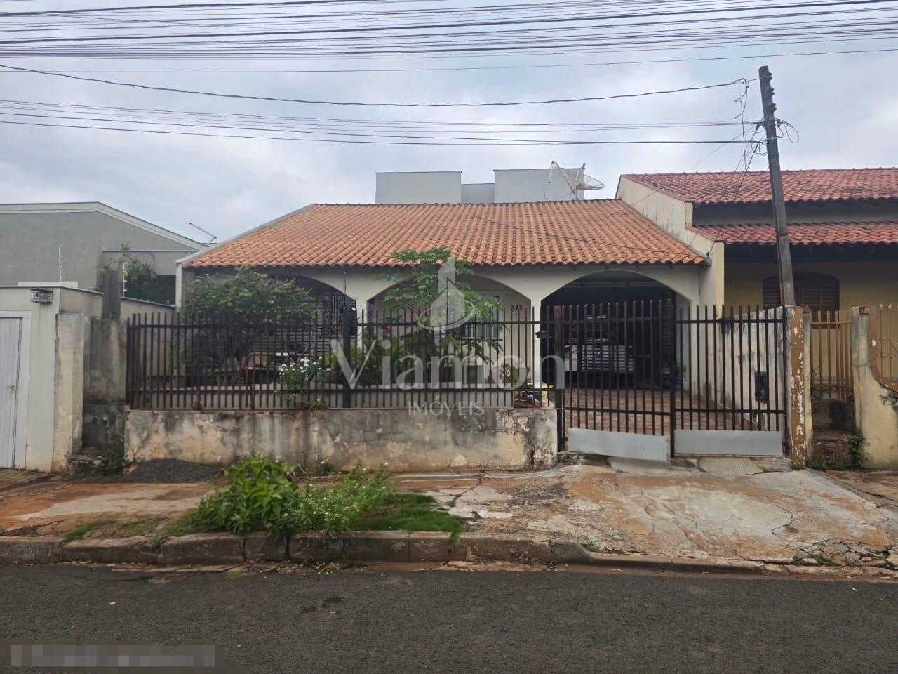 Casa com Edícula no Parigot de Souza | Espaço, Privacidade e Q...