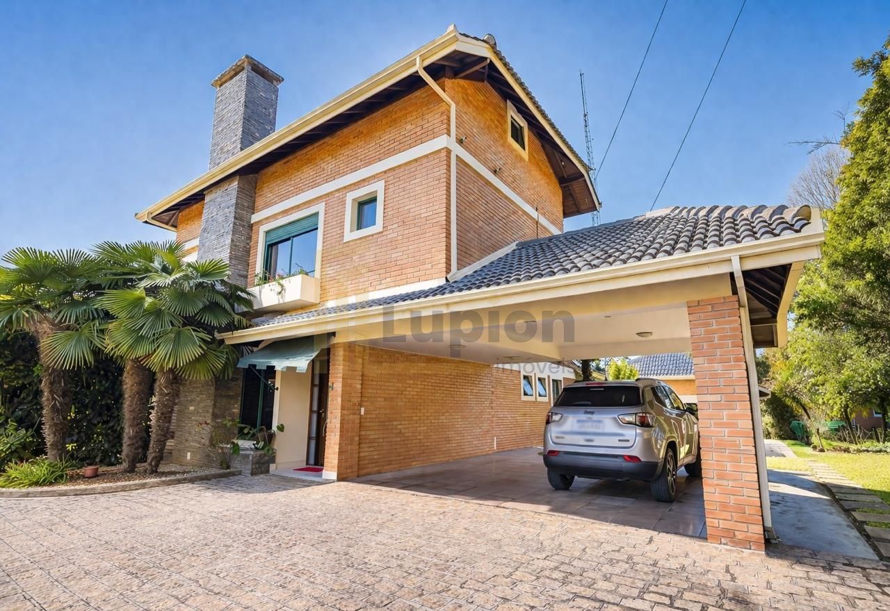 CASA EM CONDÔMINO FECHADO A VENDA . PORTARIA  segurança  24 HORAS