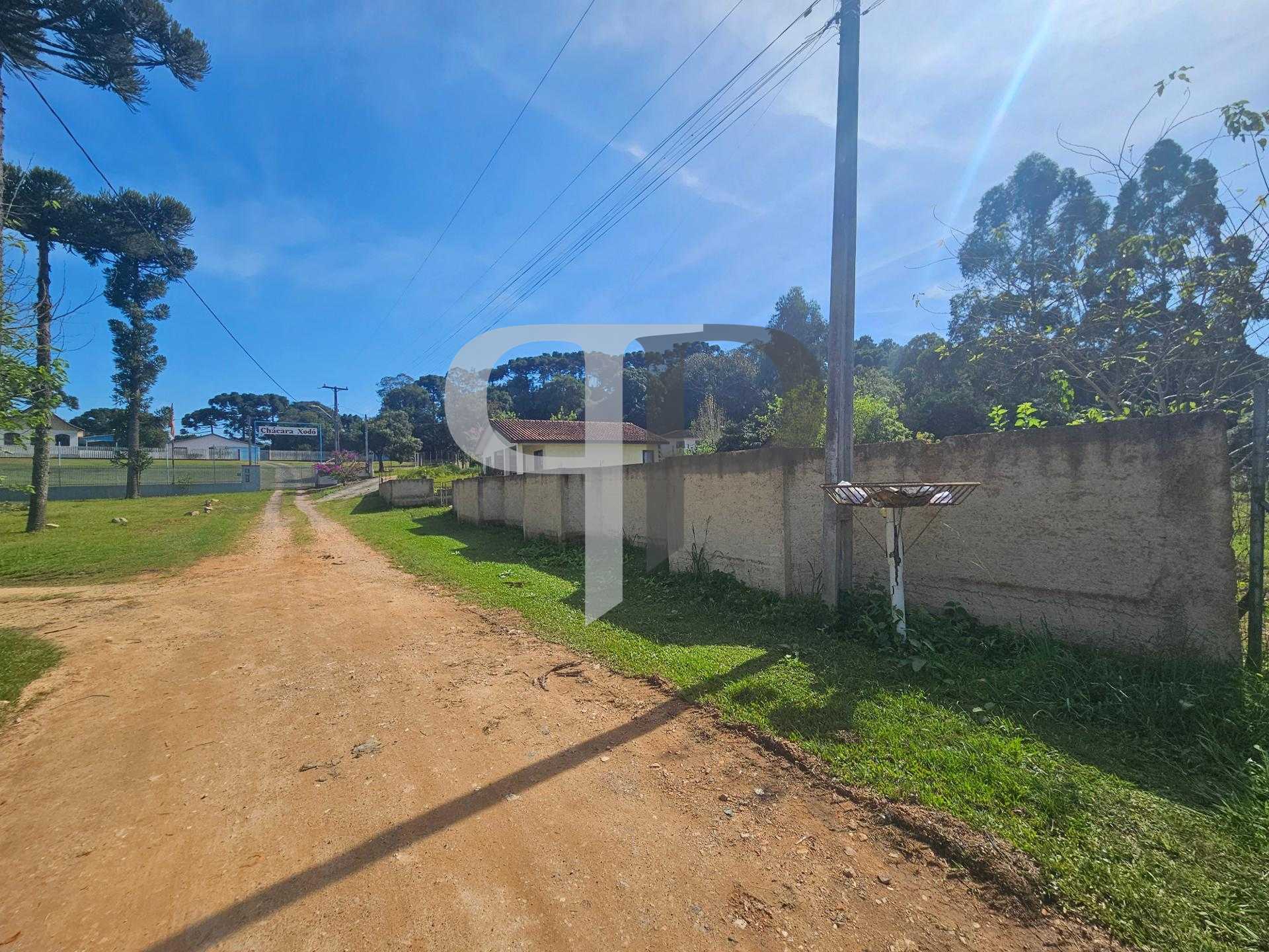 Terreno urbano com 13.461 m² de área total, Fazenda Rio Grande