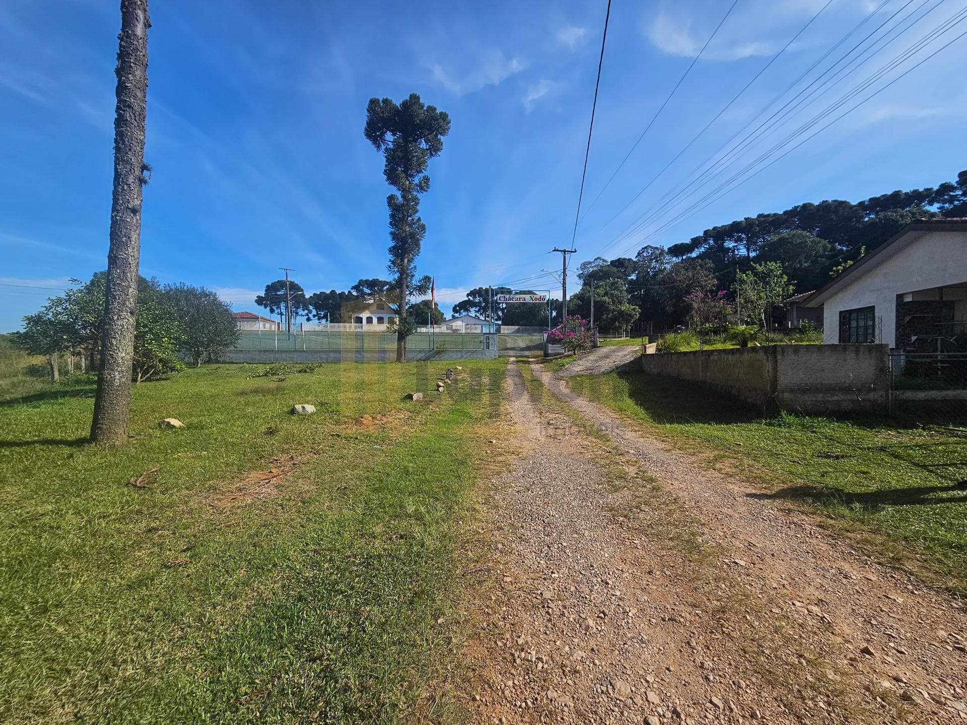 Terreno urbano com 13.461 m² de área total, Fazenda Rio Grande