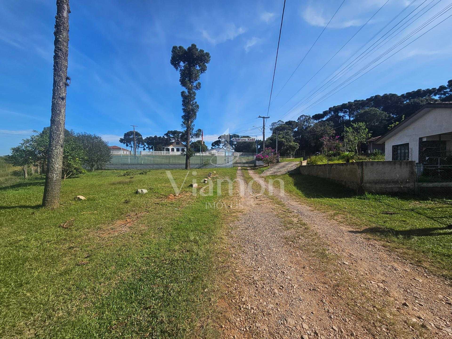 Terreno urbano com 13.461 m² de área total, Fazenda Rio Grande