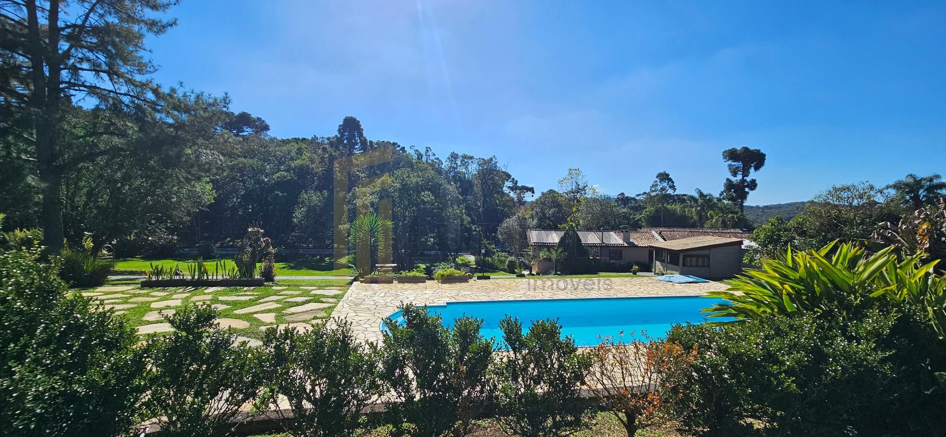 Chácara de Alto Padrão por R$ 1.870.000 no Green Fields | Pisc...