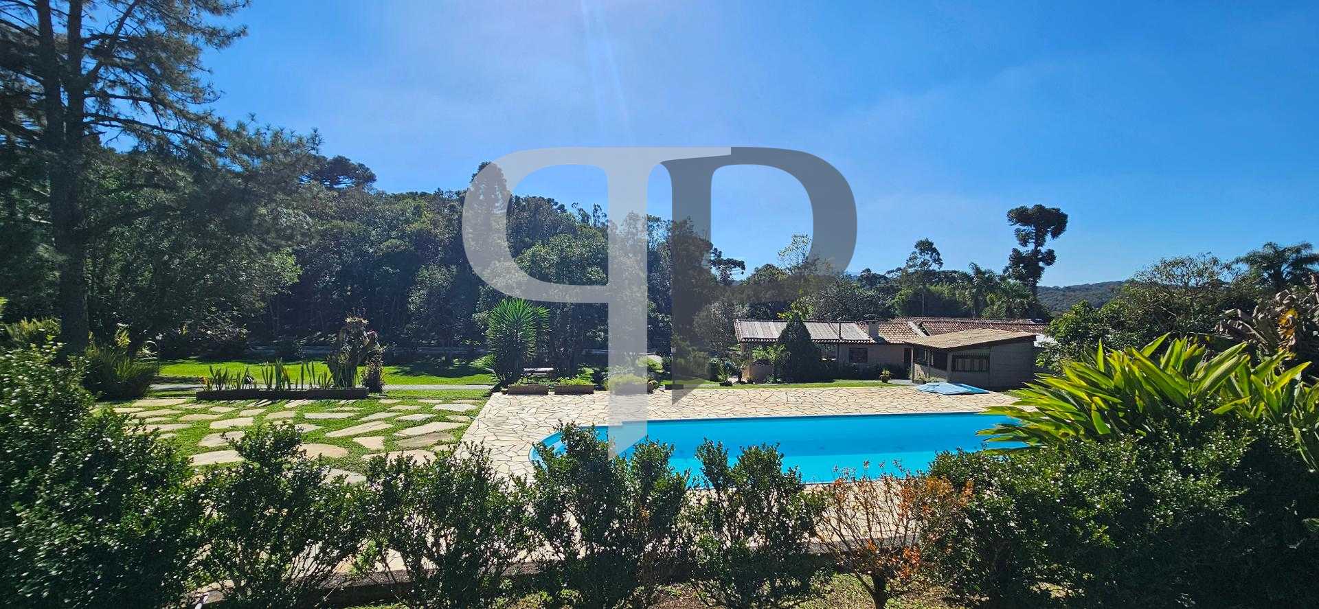 Chácara de Alto Padrão por R$ 1.870.000 no Green Fields | Pisc...