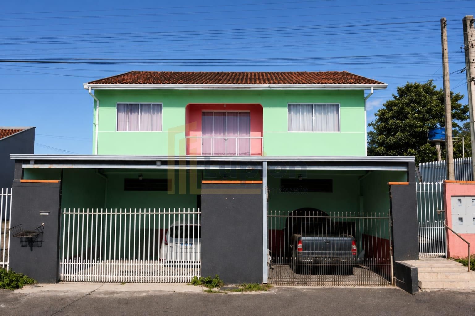 Sobrado com 3 dormitórios à venda, Vila Vicente Macedo, PIRAQU...