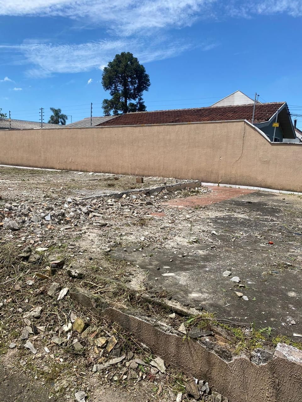 Terreno à venda, Uberaba medindo 21x19 =400 metros quadrados p...