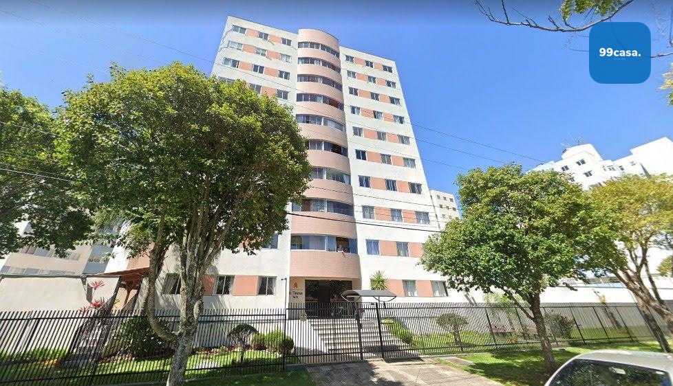 Apartamento de 72m² com 2 Quartos, 3 Vagas de Garagem e Sacada...