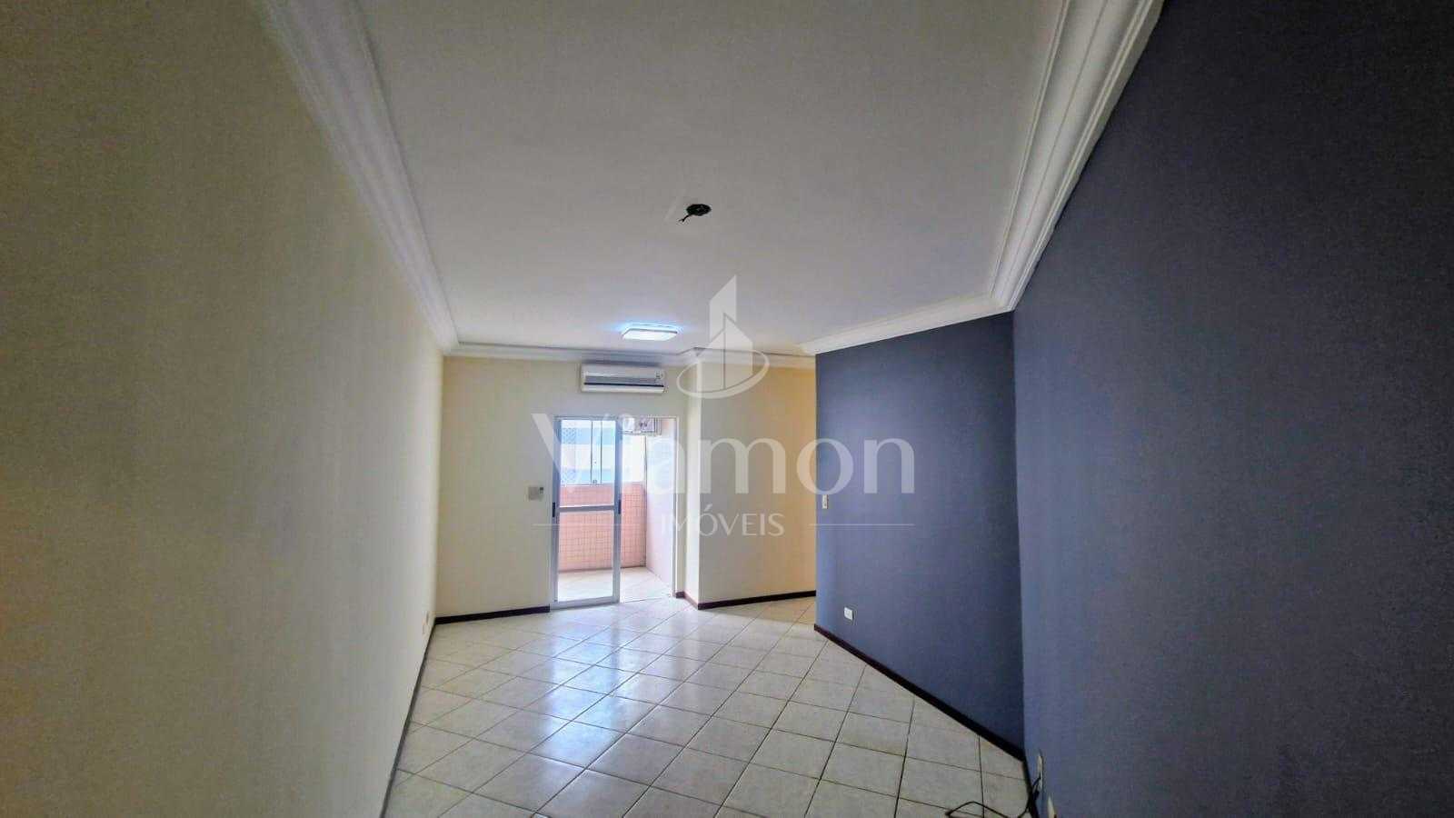 Apartamento de 72m² com 2 Quartos, 3 Vagas de Garagem e Sacada...
