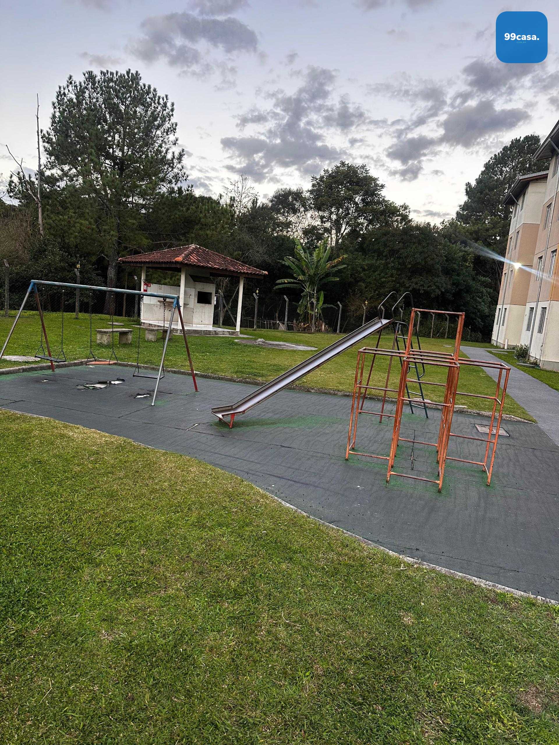 Apartamento à venda, Semi mobiliado,  Campo Comprido, CURITIBA...